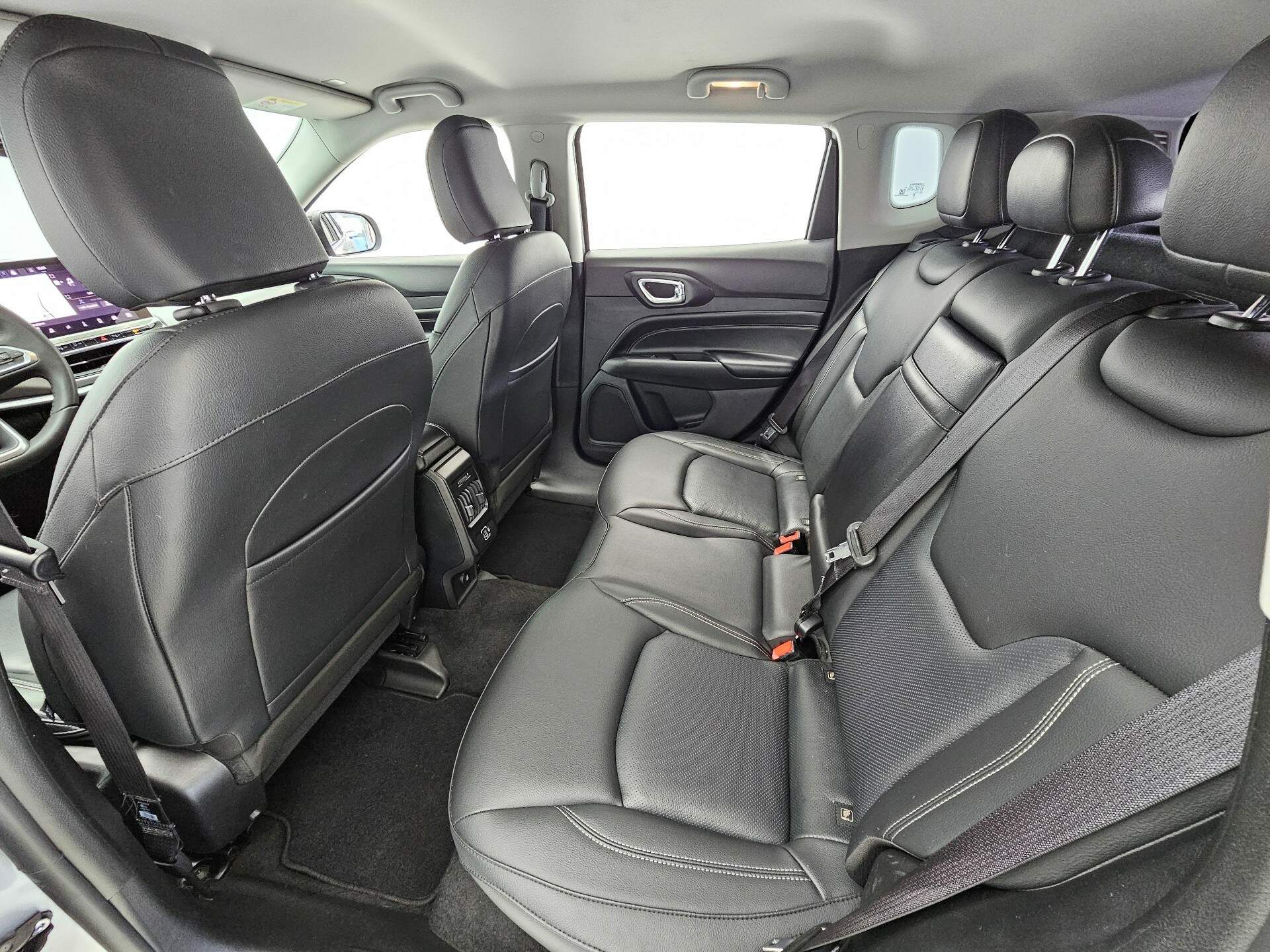 Jeep Compass Limited T270 1.3 Tb 4X2 Flex Automático - foto 8