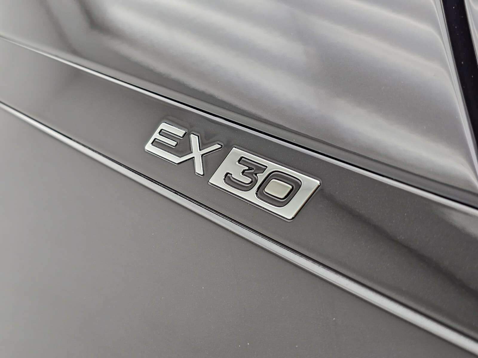 Volvo EX30 E60 Ultra Elétrico - foto 18