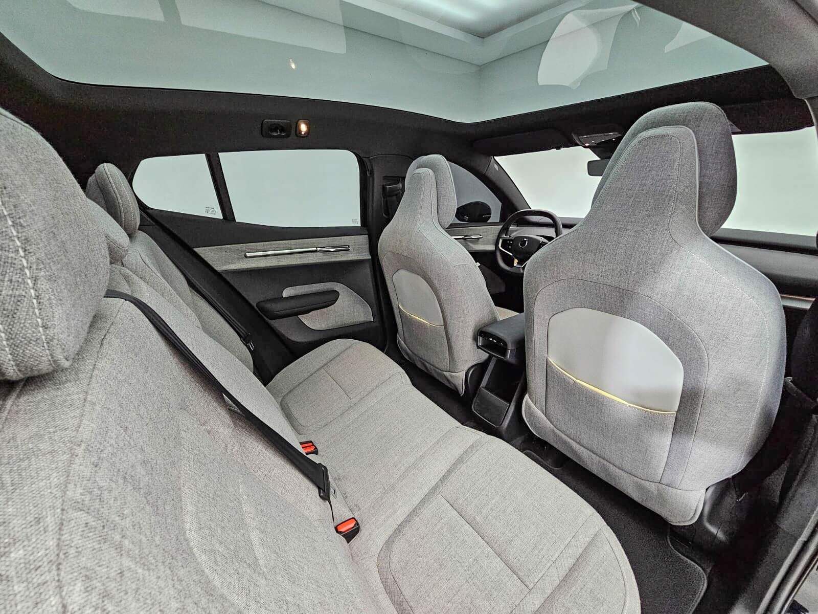 Volvo EX30 E60 Ultra Elétrico - foto 11